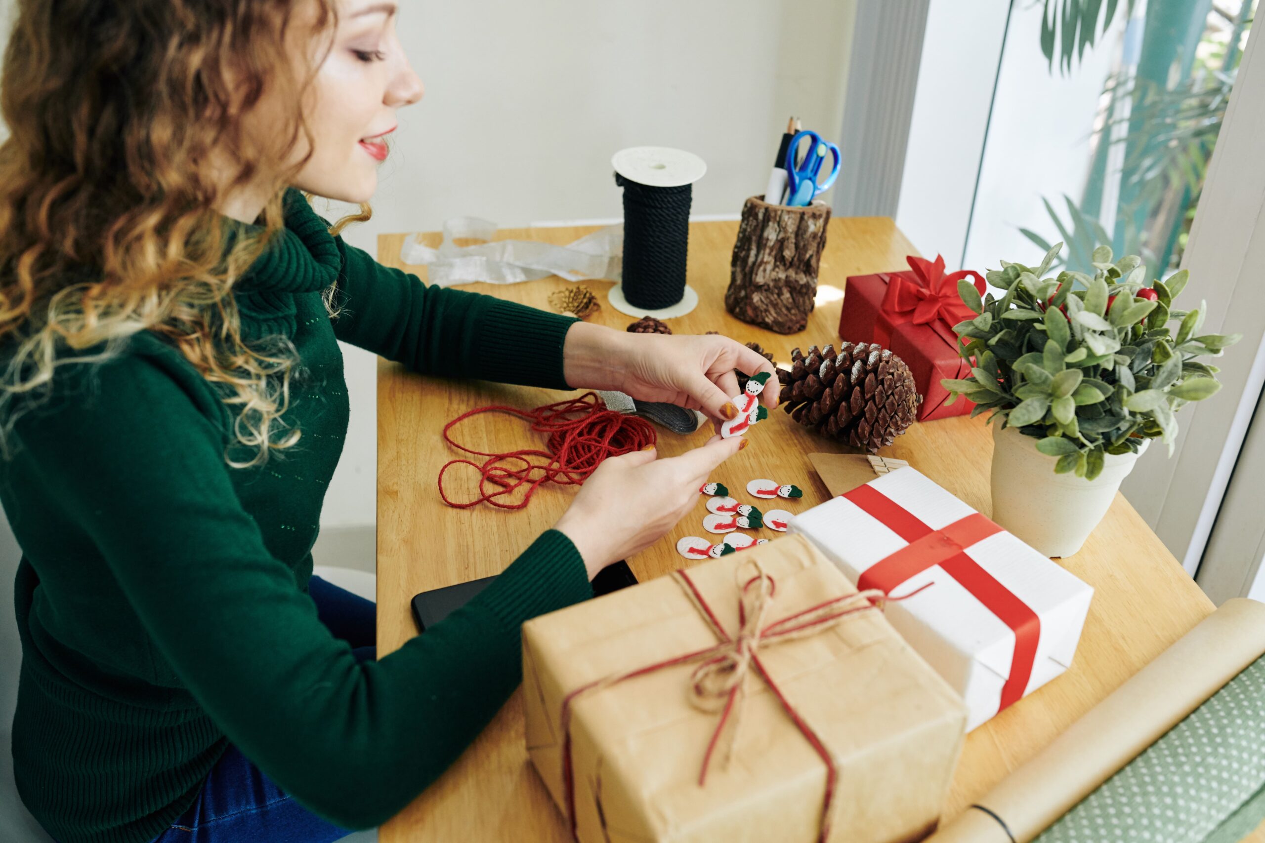 Gifts that promotore better mental health; woman making non commercial gift