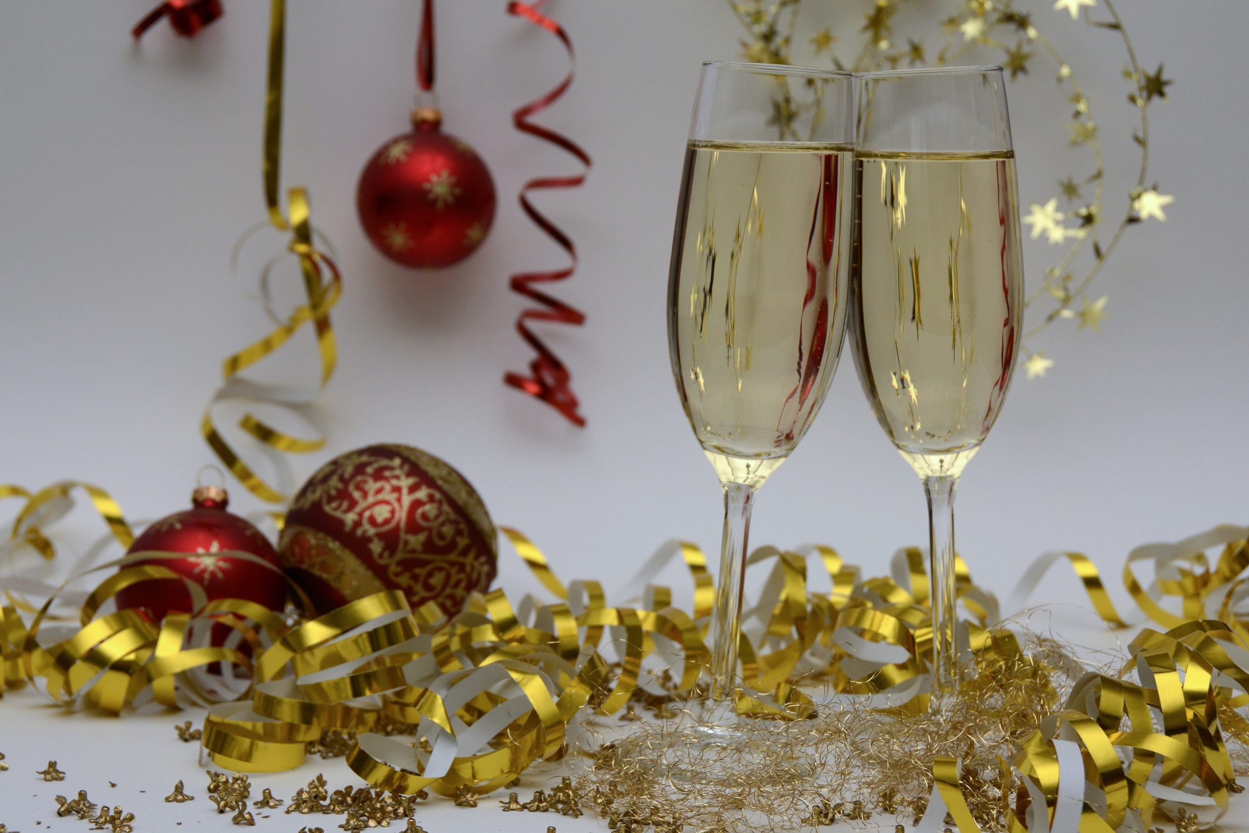 Surviving the Silly Season, 12 Tips for a Mentally Healthy Christmas 3 mental health at Xmas, don't drink too much