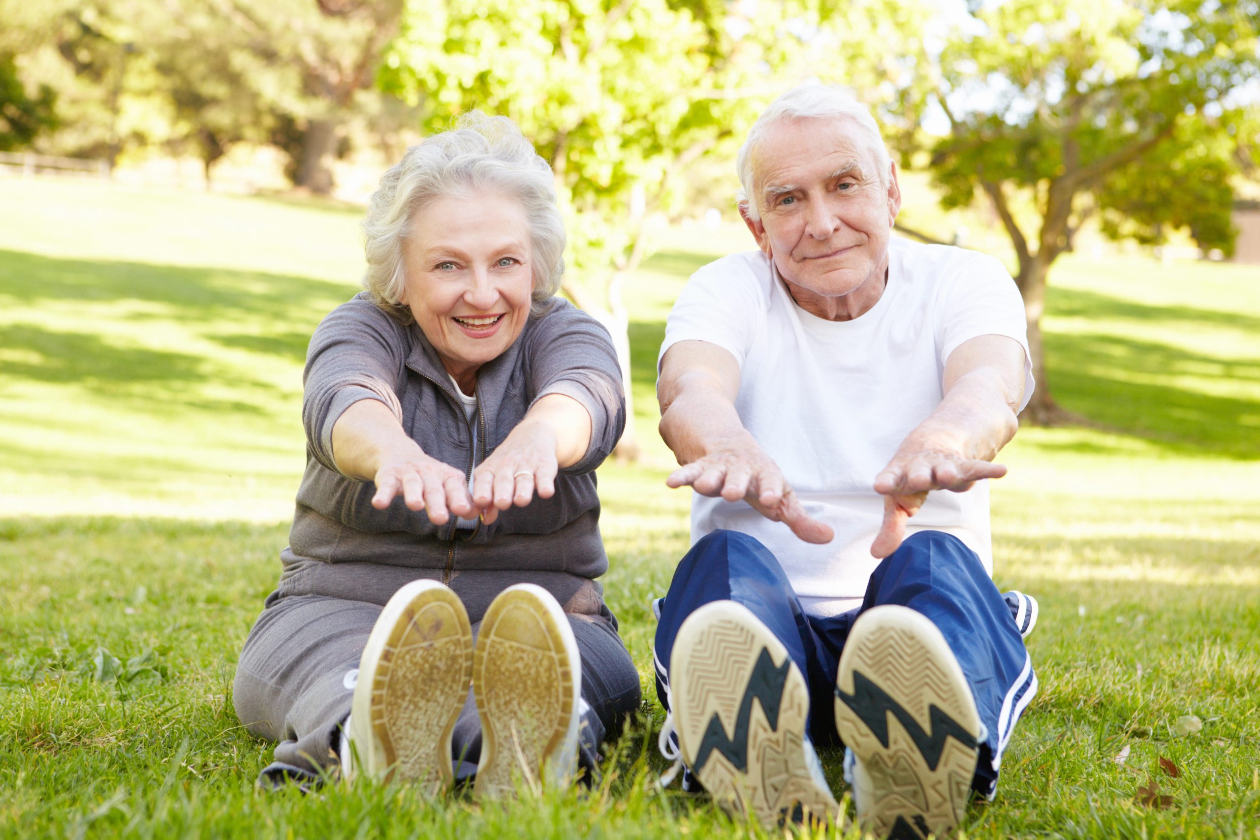 PTSD treatment, elderly couple exercising to relieve trauma